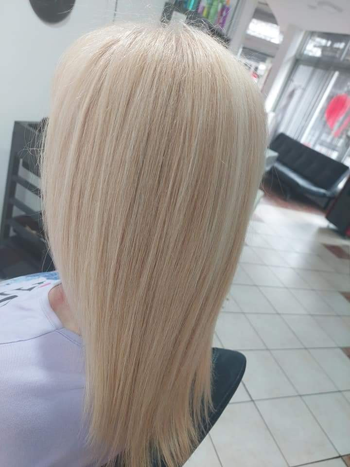 Farbanje cijele dužine kose - duga kosa - Frisco, Sarajevo Farbanje kose Frizerski saloni Farbanje kose, Sarajevo, Centar - Stari Grad