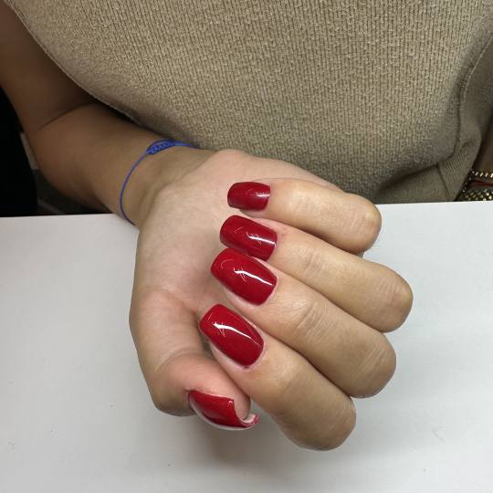 Beauty studio Luxe #sarajevo Nadogradnja noktiju  Classic red❤️