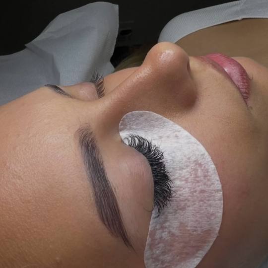 Damen #sarajevo Nadogradnja trepavica Ekstenzije trepavica Ekstenzije trepavica su savršen način d