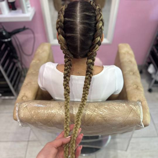 Poezija ljepote #sarajevo Gel lak Pletenice u boji