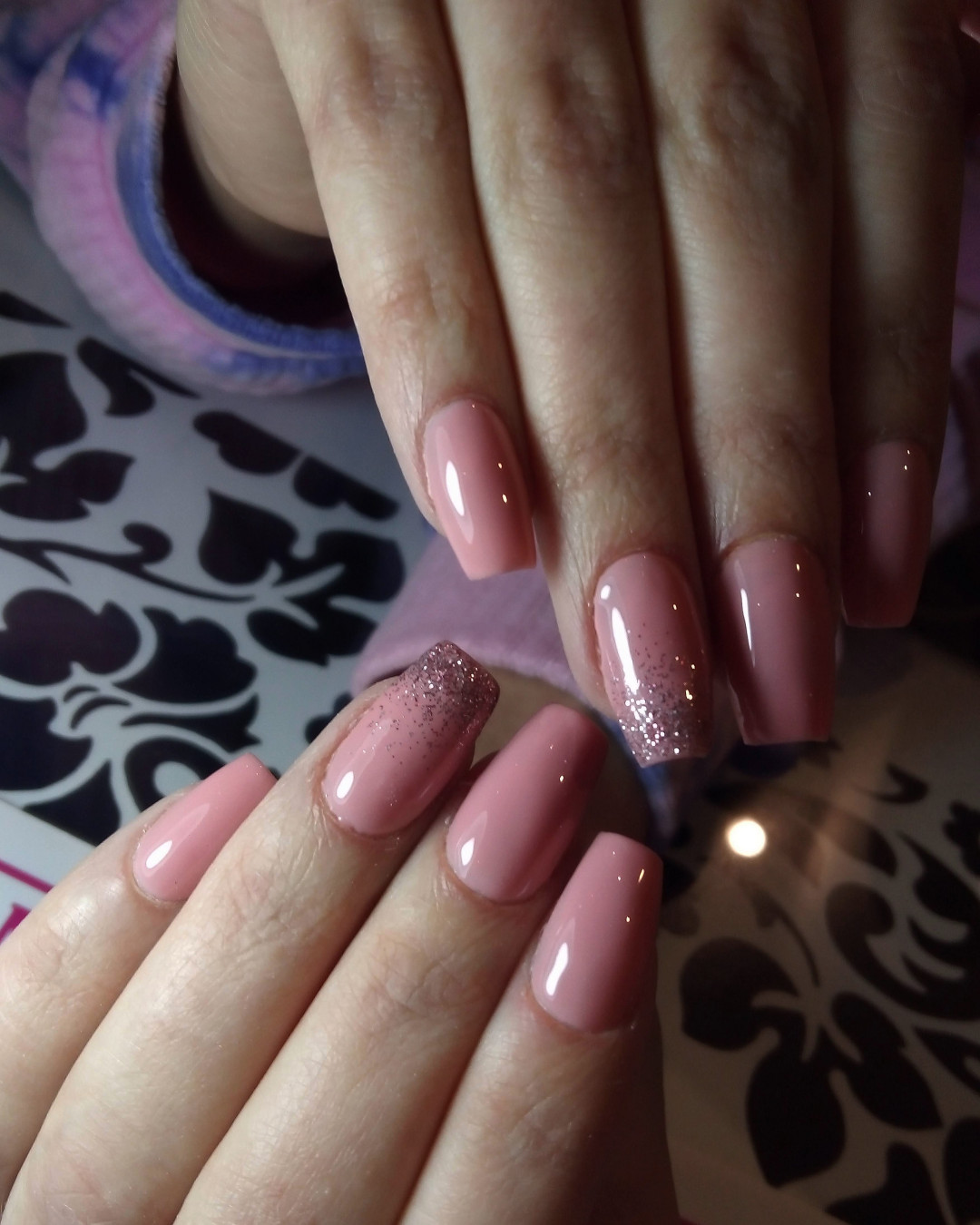 DAKKSI #sarajevo Izlivanje noktiju