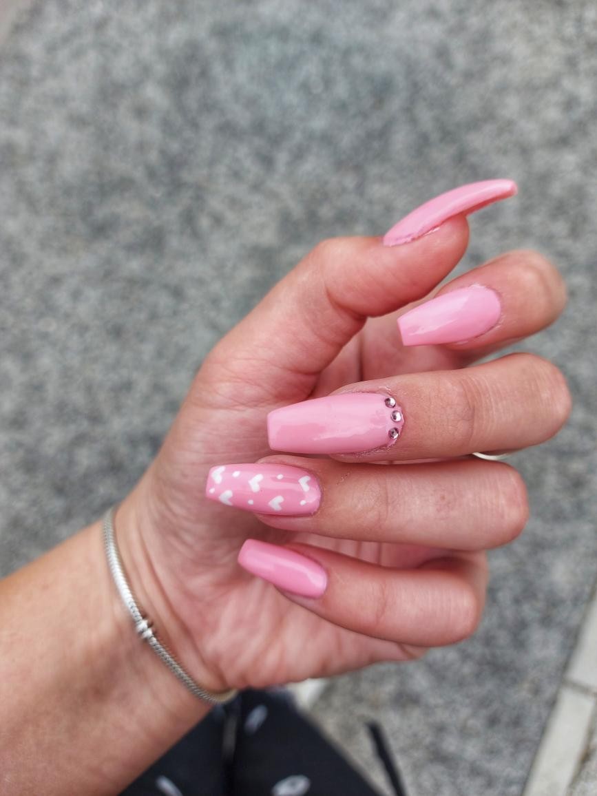 Top #sarajevo Nadogradnja noktiju Nadogradnja noktiju tipsama