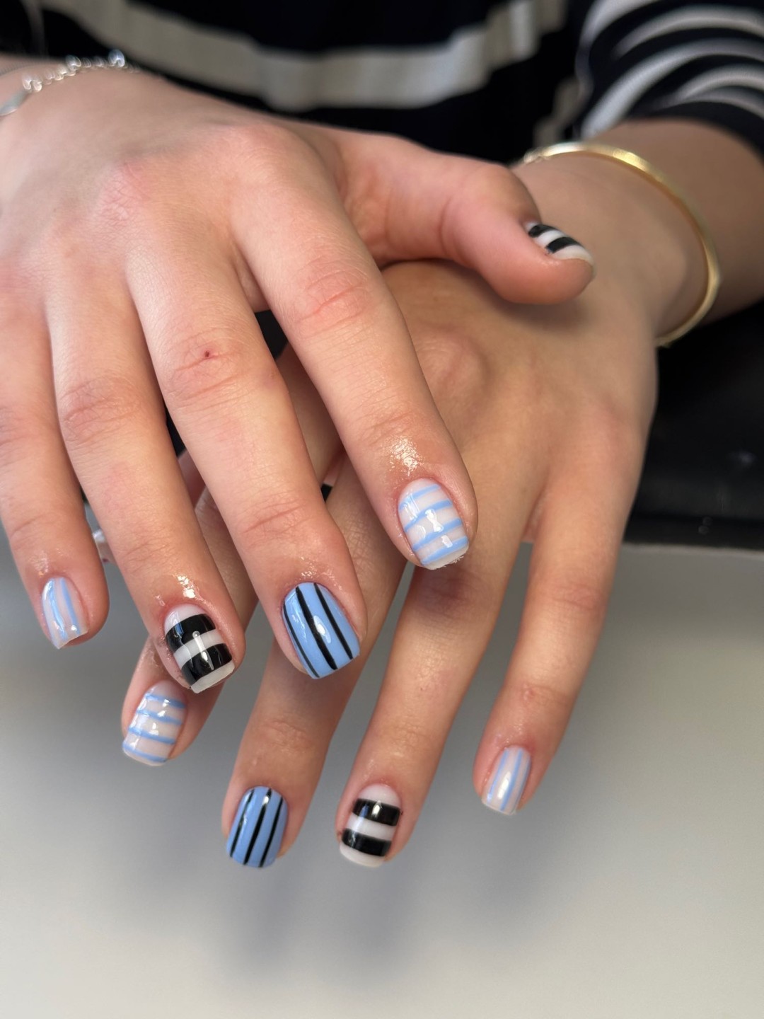 Ojačavanje prirodnih noktiju gelom - ruke - Lily Nails, Sarajevo Gel lak Nokti Gel lak, Sarajevo, Novo Sarajevo - Novi Grad