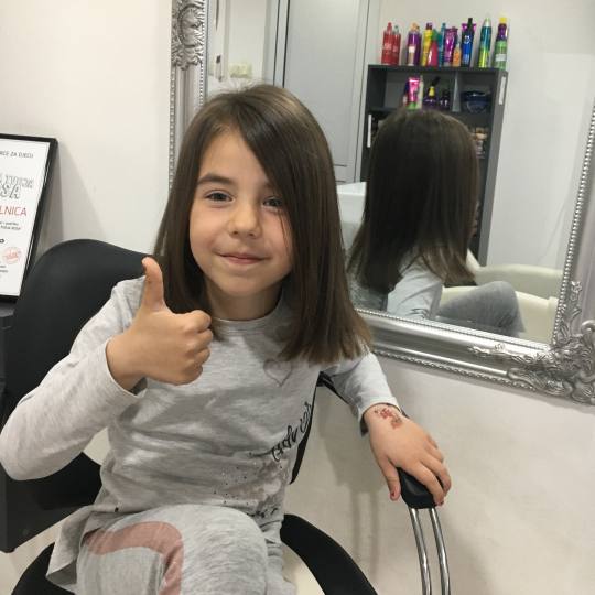 Frisco #sarajevo Žensko šišanje Žensko šišanje - kosa srednje dužine