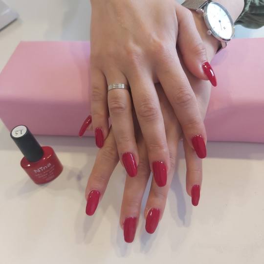 Kuća ljepote Djenna #sarajevo Ojačavanje noktiju  ??