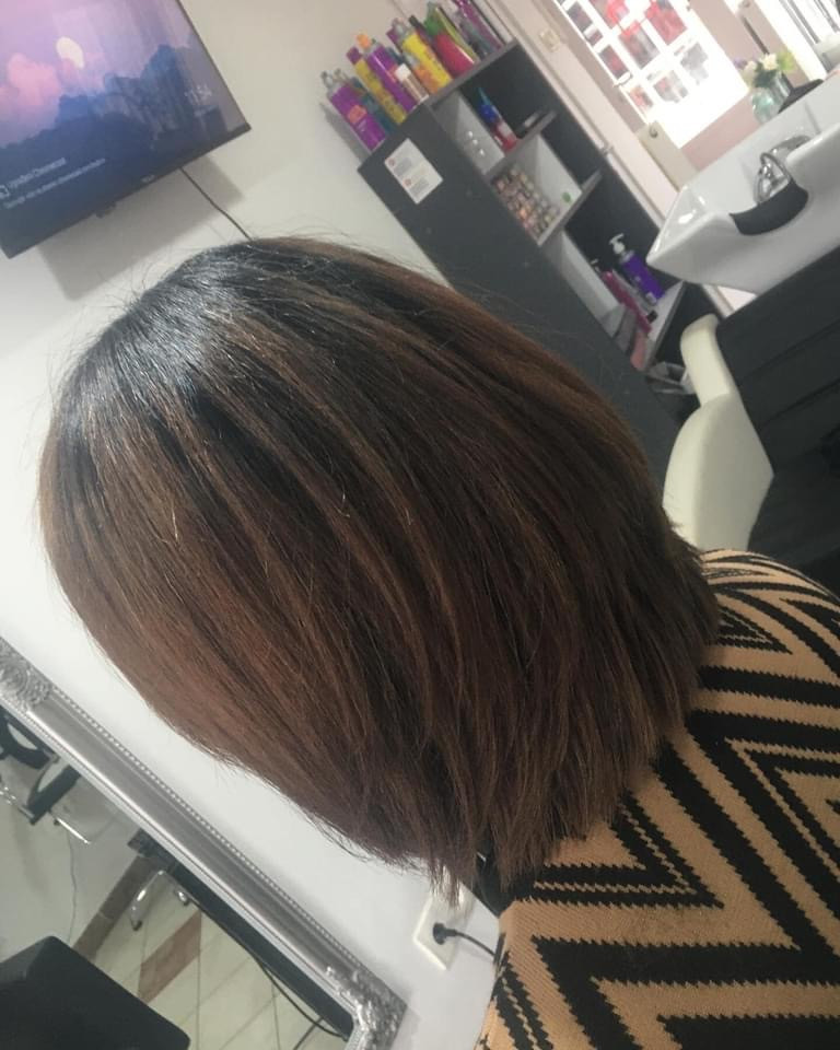 Žensko šišanje - kosa srednje dužine - Frisco, Sarajevo Žensko šišanje Frizerski saloni Žensko šišanje, Sarajevo, Centar - Stari Grad