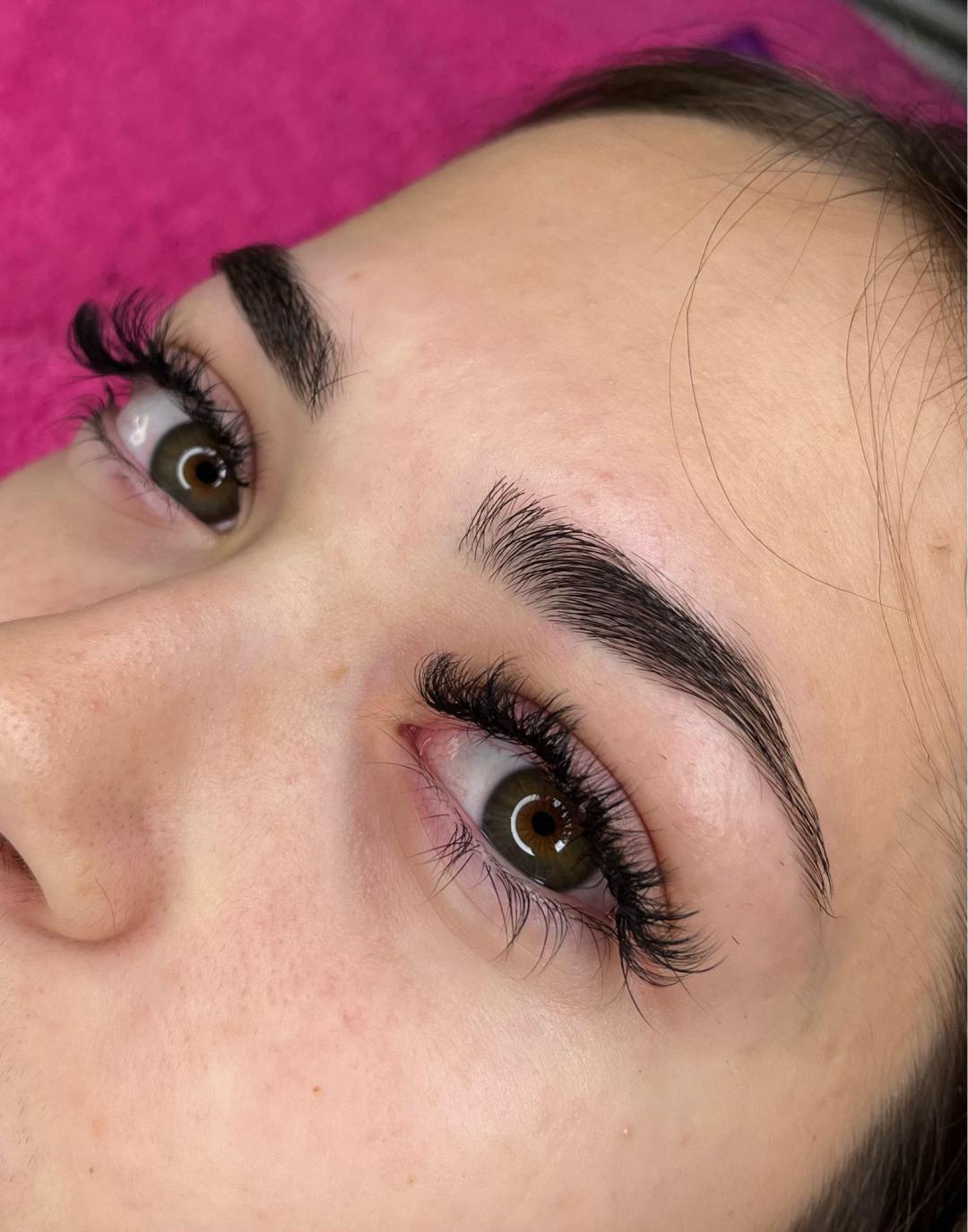 Ella #modrica Nadogradnja trepavica Nadogradnja trepavica Ruski volumen