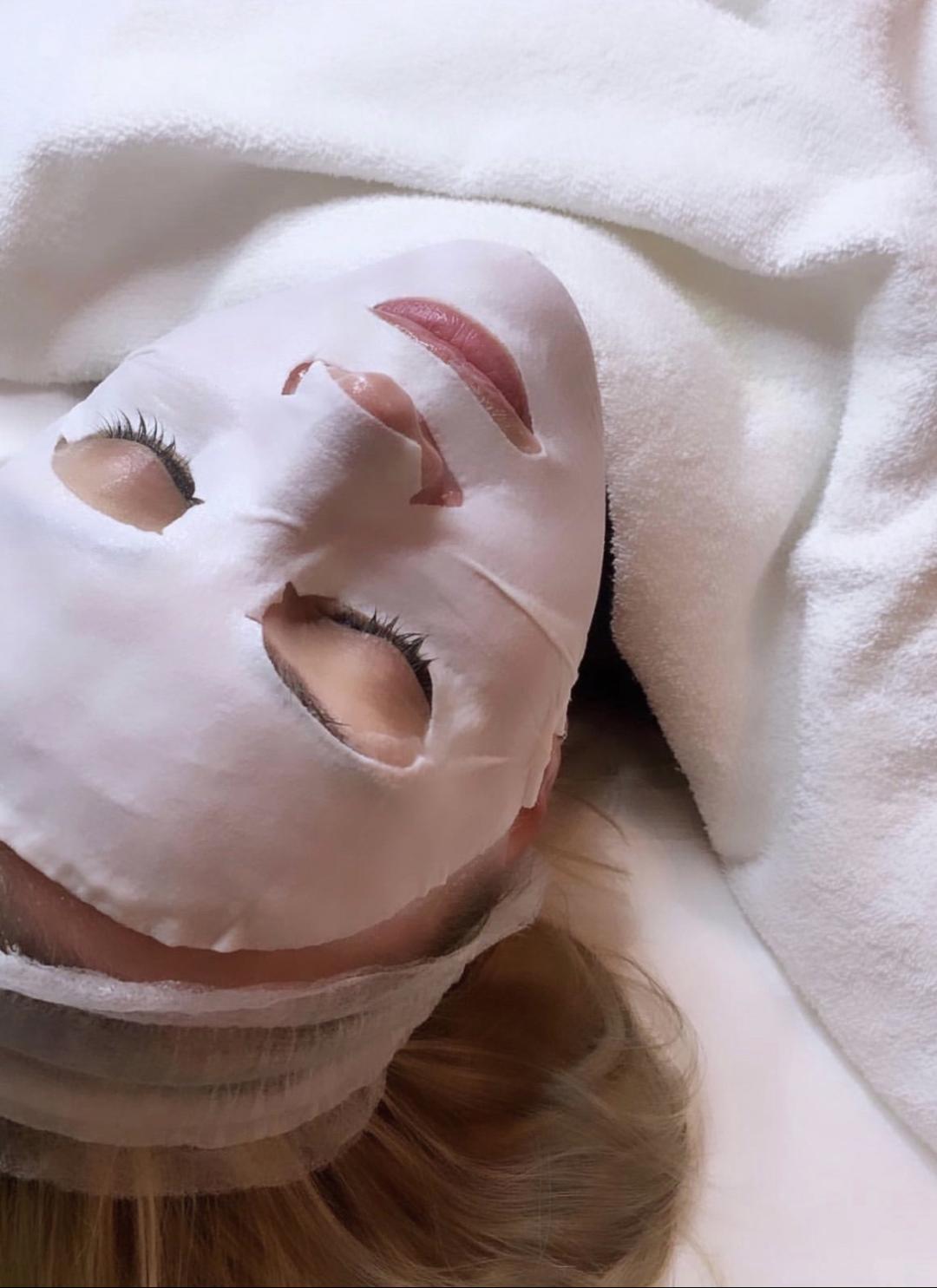 Dijamantna mikrodermoabrazija + revitalizacija kože - Damen, Sarajevo Tretman lica Lice Tretman lica, Sarajevo, Centar - Stari Grad