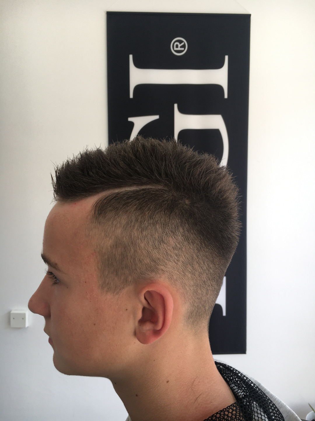 Muško šišanje - klasično - Frisco, Sarajevo Obrve Lice Obrve, Sarajevo, Centar - Stari Grad