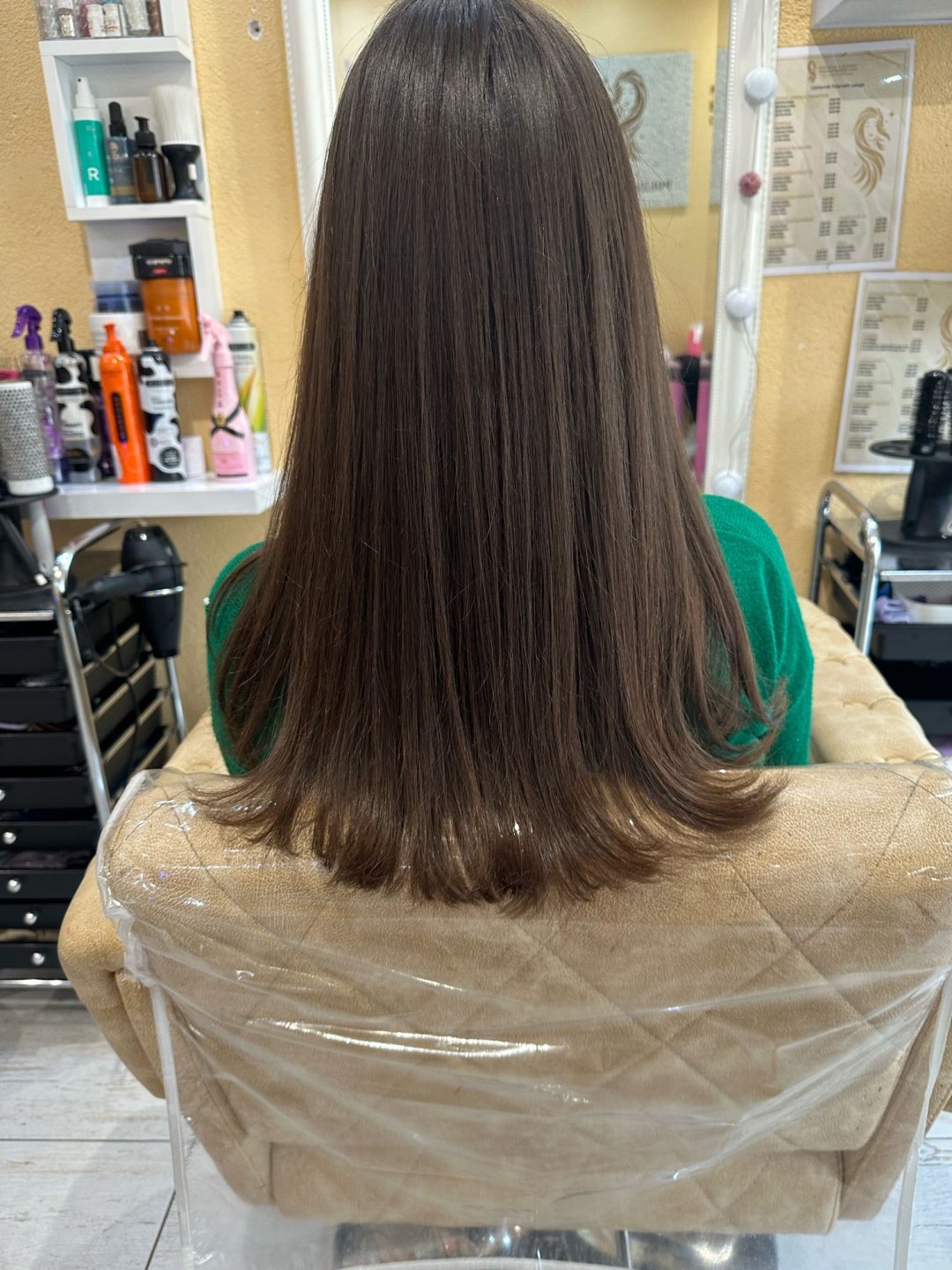 Poezija ljepote #sarajevo Žensko šišanje Žensko šišanje + pranje kose + feniranje - duga kosa