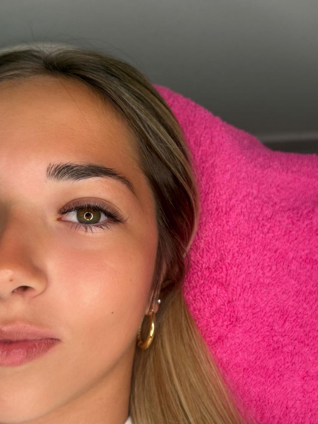 Ella #modrica Nadogradnja trepavica Nadogradnja trepavica Ruski volumen