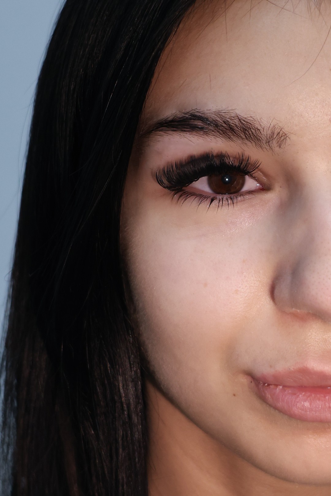 Artistic Beauty #sarajevo Nadogradnja trepavica Nadogradnja svilenih trepavica - ruski volumen 2D-4D