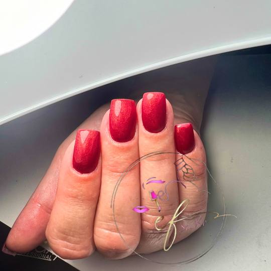 Studio ef #sarajevo Ojačavanje noktiju Gel na prirodne nokte-kratki nokti