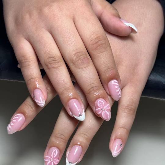 Lily Nails #sarajevo Ukrašavanje noktiju Nail art - dodatak uz uslugu