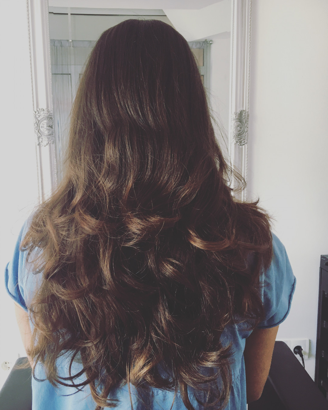 Feniranje na ravno - kosa srednje dužine - Frisco, Sarajevo Feniranje i stilizovanje Frizerski saloni Feniranje i stilizovanje, Sarajevo, Centar - Stari Grad