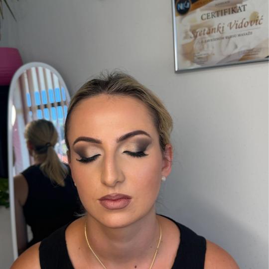 Ella #modrica Make-up / šminkanje Profesionalno šminkanje