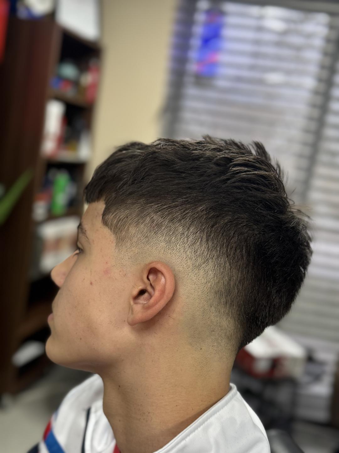 Radonjić beauty lounge & barbershop #sarajevo Muško šišanje Muško šišanje - fade