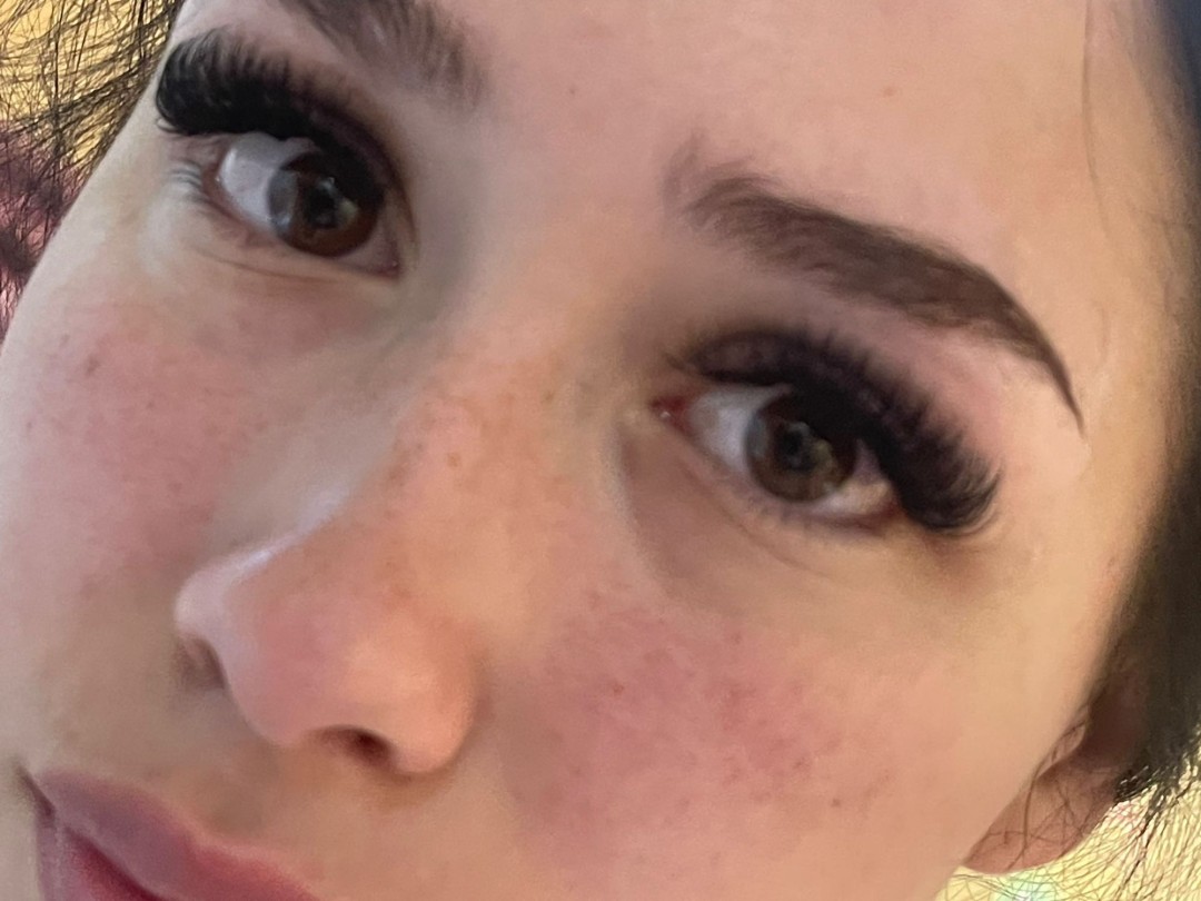 Poezija ljepote #sarajevo Nadogradnja trepavica Nadogradnja trepavica - ruski volumen