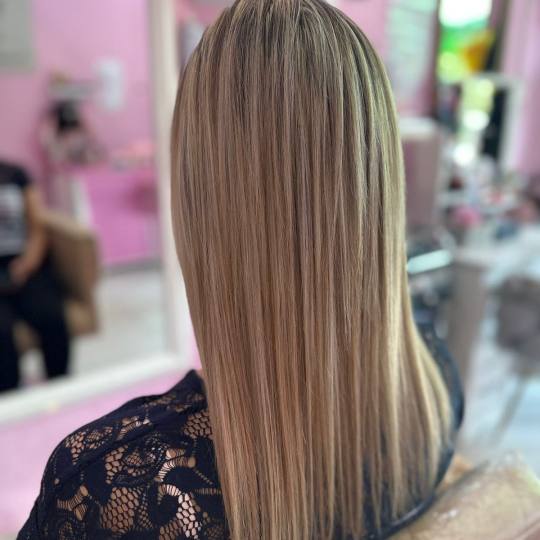 Poezija ljepote #sarajevo Pramenovi pramenovi sisanne preliv - kosa srednje dužine