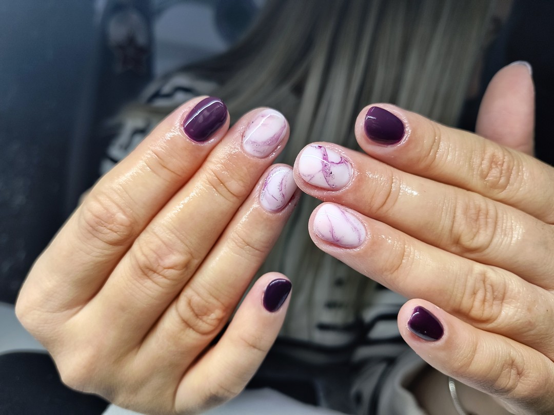 The One Hair Studio #sarajevo Gel lak Trajni lak - ruke