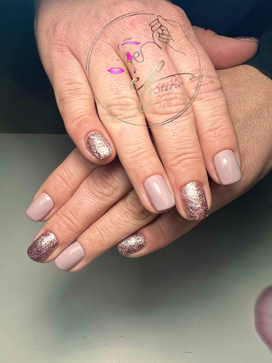 Studio ef #sarajevo Ojačavanje noktiju Gel na prirodne nokte-kratki nokti