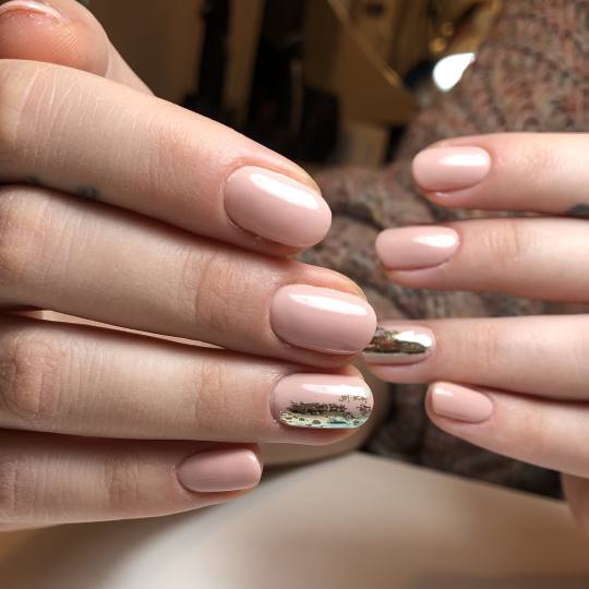 La Crème Beauty Studio #sarajevo Lakiranje noktiju Trajni lak - S dužina