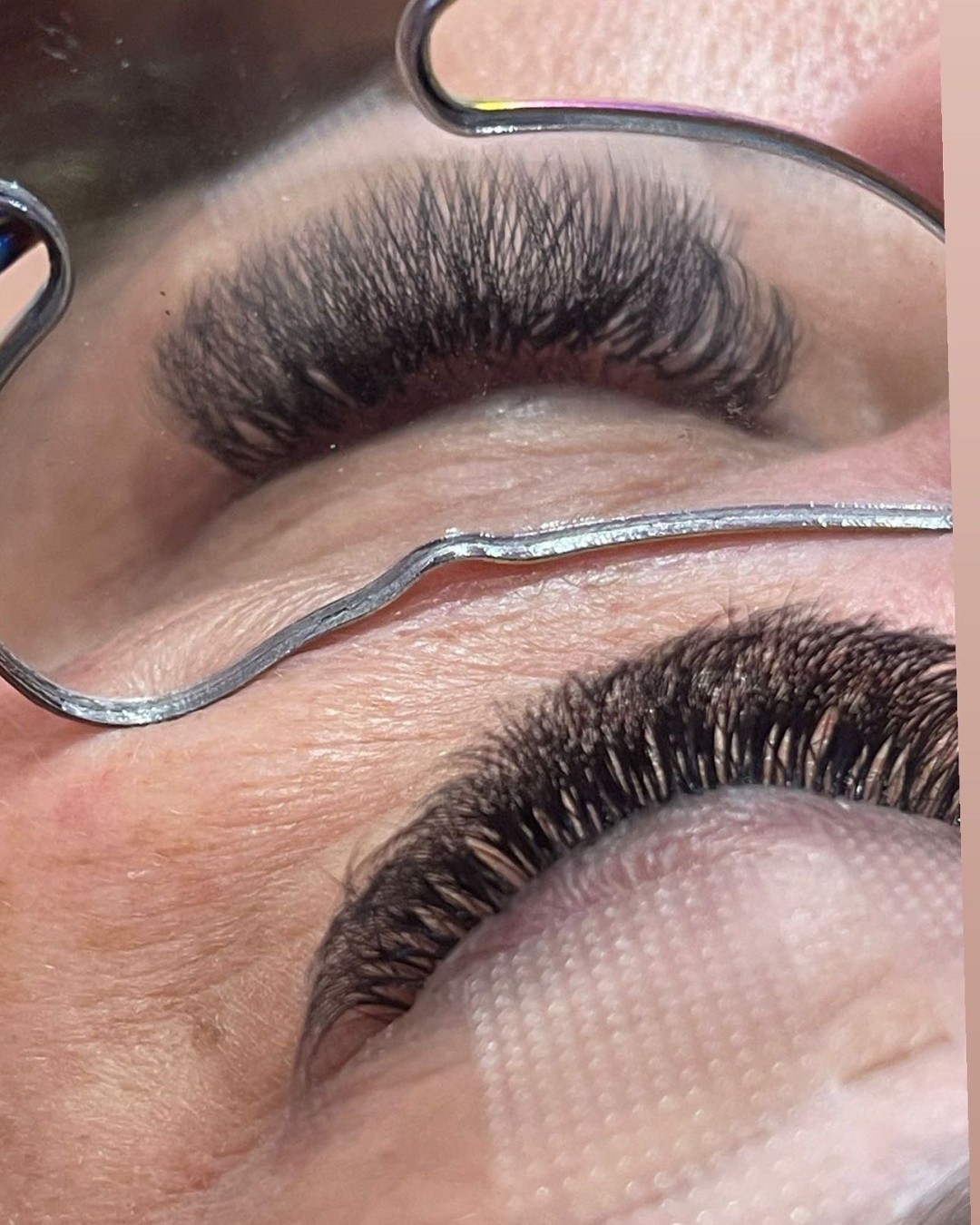 Poezija ljepote #sarajevo Nadogradnja trepavica Nadogradnja trepavica - mega volumen