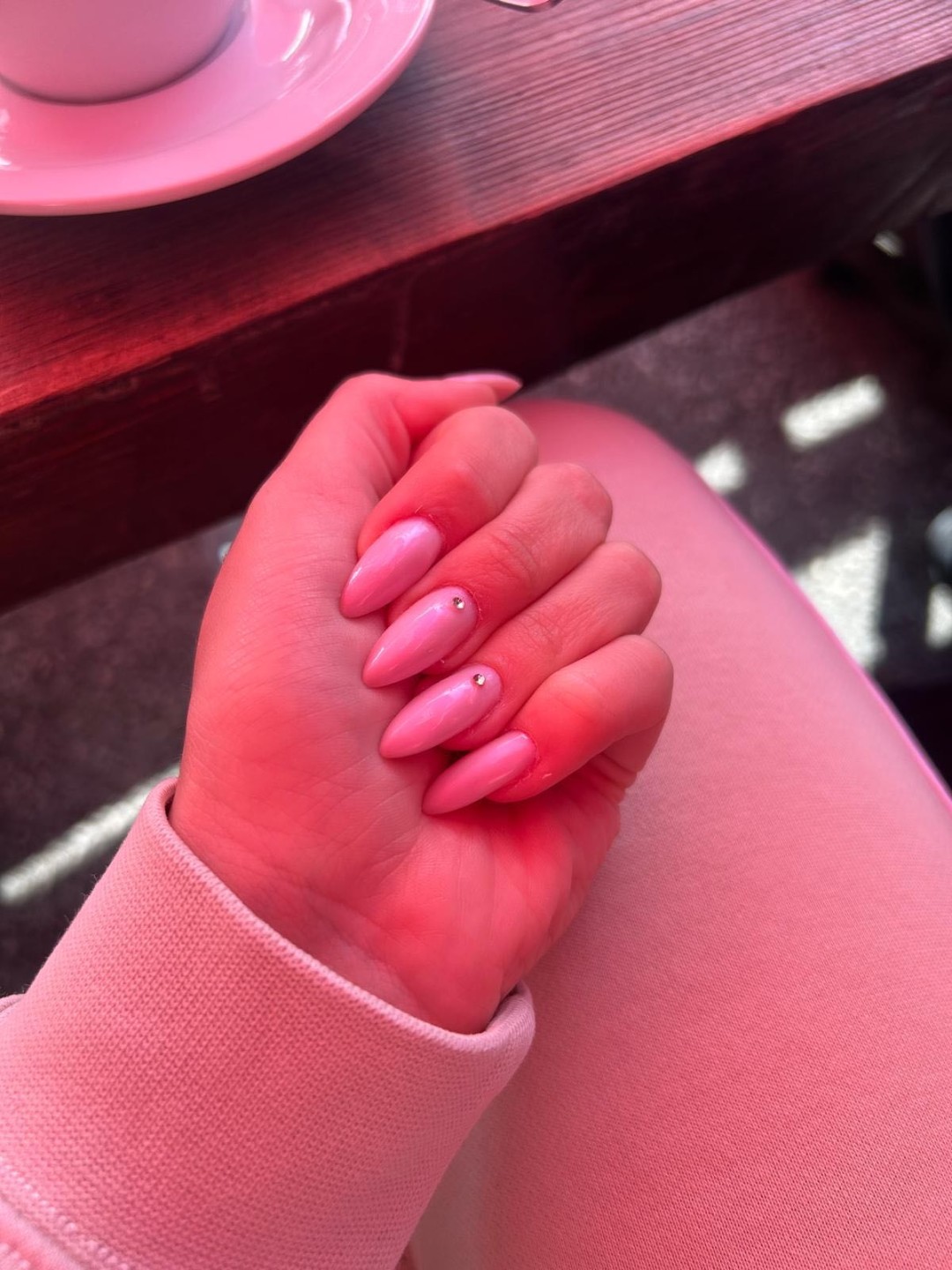 Poezija ljepote #sarajevo Ojačavanje noktiju Gel na prirodne nokte - boja