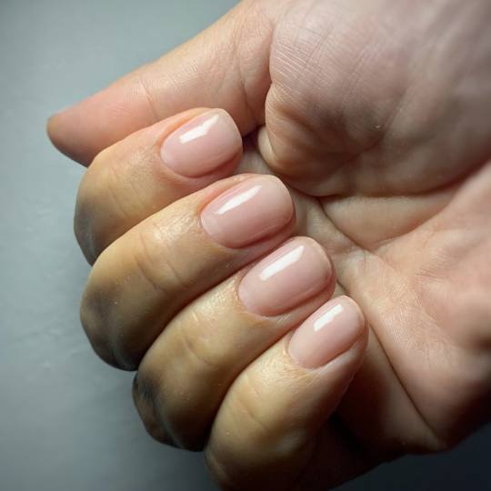 Lovely Em salon & head spa #sarajevo Ojačavanje noktiju Trajni lak/gel/rubber baza - S dužina