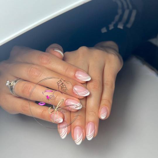 Studio ef #sarajevo Manikir Korekcija noktiju- srednja duzina