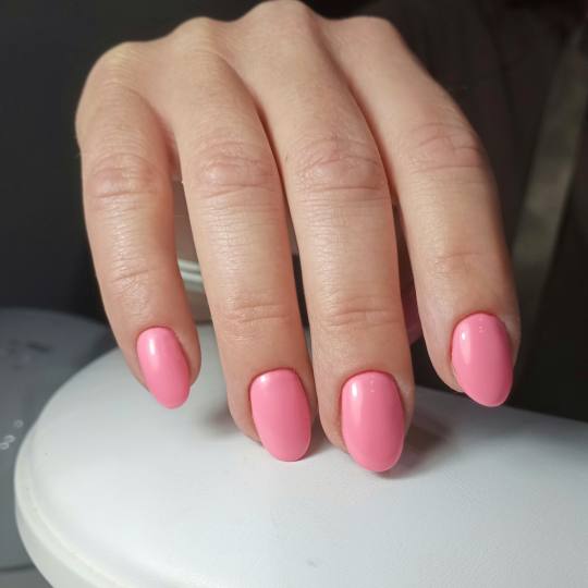 Lovely Em salon & head spa #sarajevo Ojačavanje noktiju Trajni lak/gel/rubber baza - S dužina