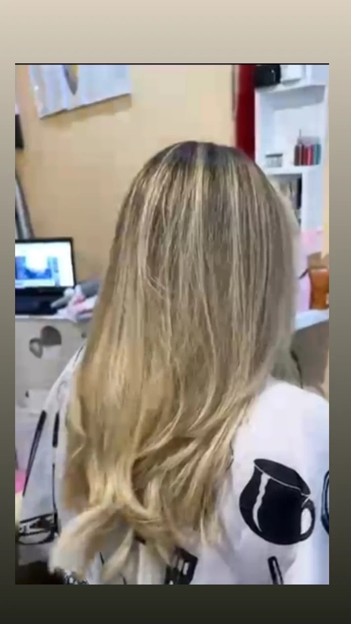 Poezija ljepote #sarajevo Ombre, sombre, balayage Balayage + žensko šišanje + feniranje - ekstra duga kosa