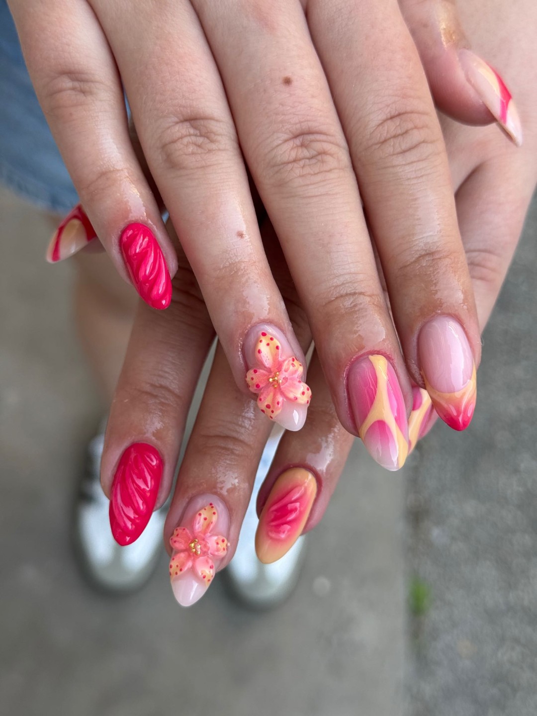 Nail art - dodatak uz uslugu - Lily Nails, Sarajevo Ukrašavanje noktiju Nokti Ukrašavanje noktiju, Sarajevo, Novo Sarajevo - Novi Grad