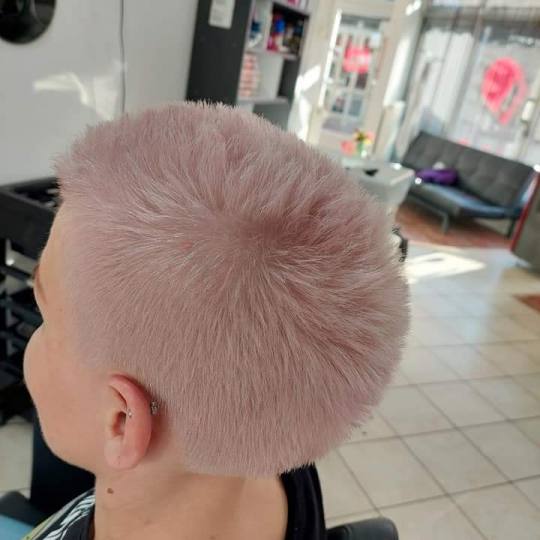 Frisco #sarajevo Žensko šišanje Žensko šišanje - kratka kosa