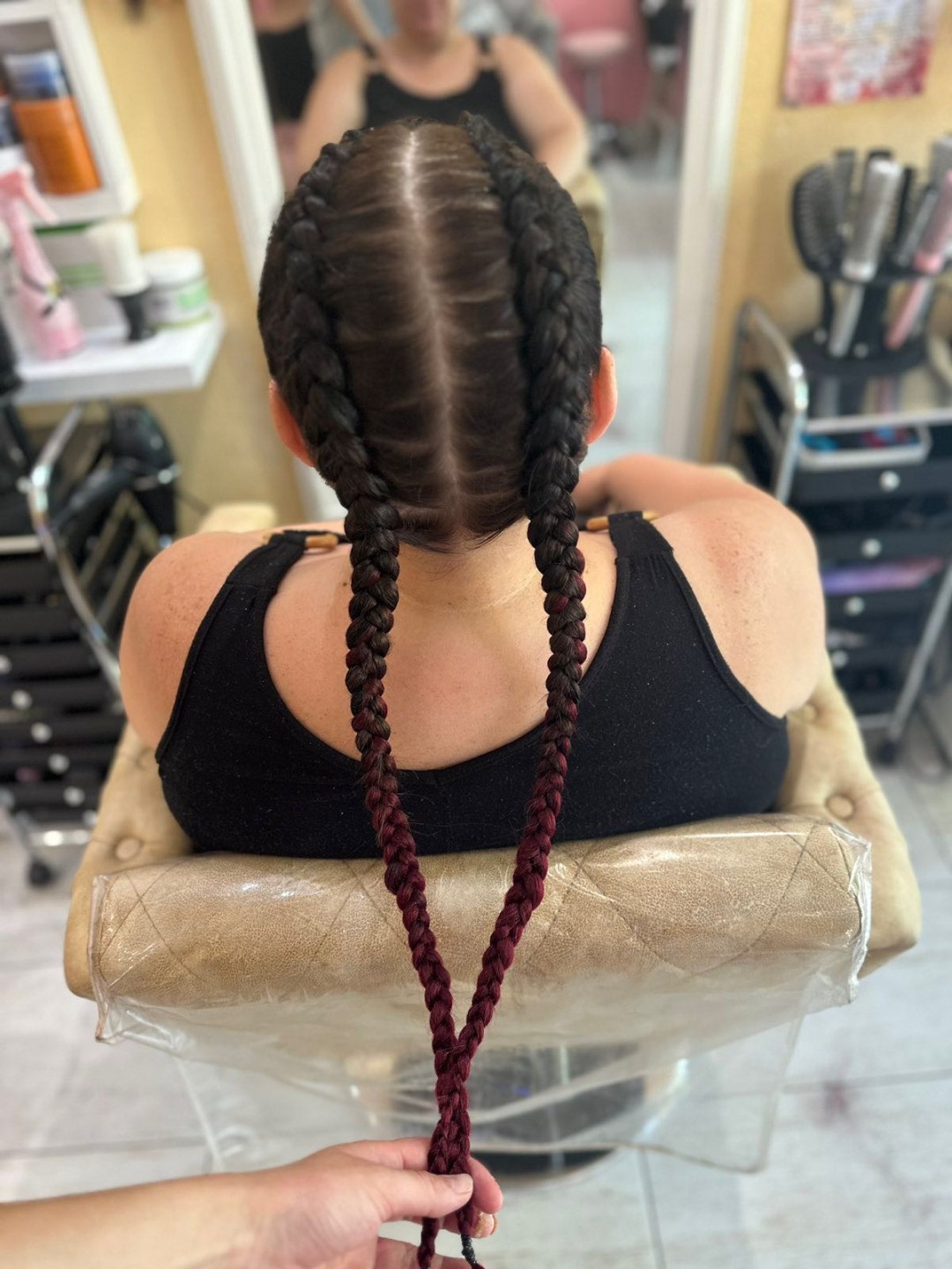 Poezija ljepote #sarajevo Pletenice, kike, punđe Pletenice dve + umetak - kosa srednje dužine