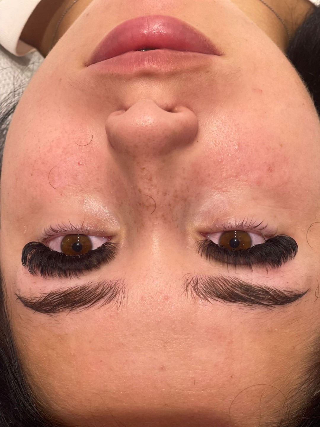 Poezija ljepote #sarajevo Nadogradnja trepavica Nadogradnja trepavica - mega volumen