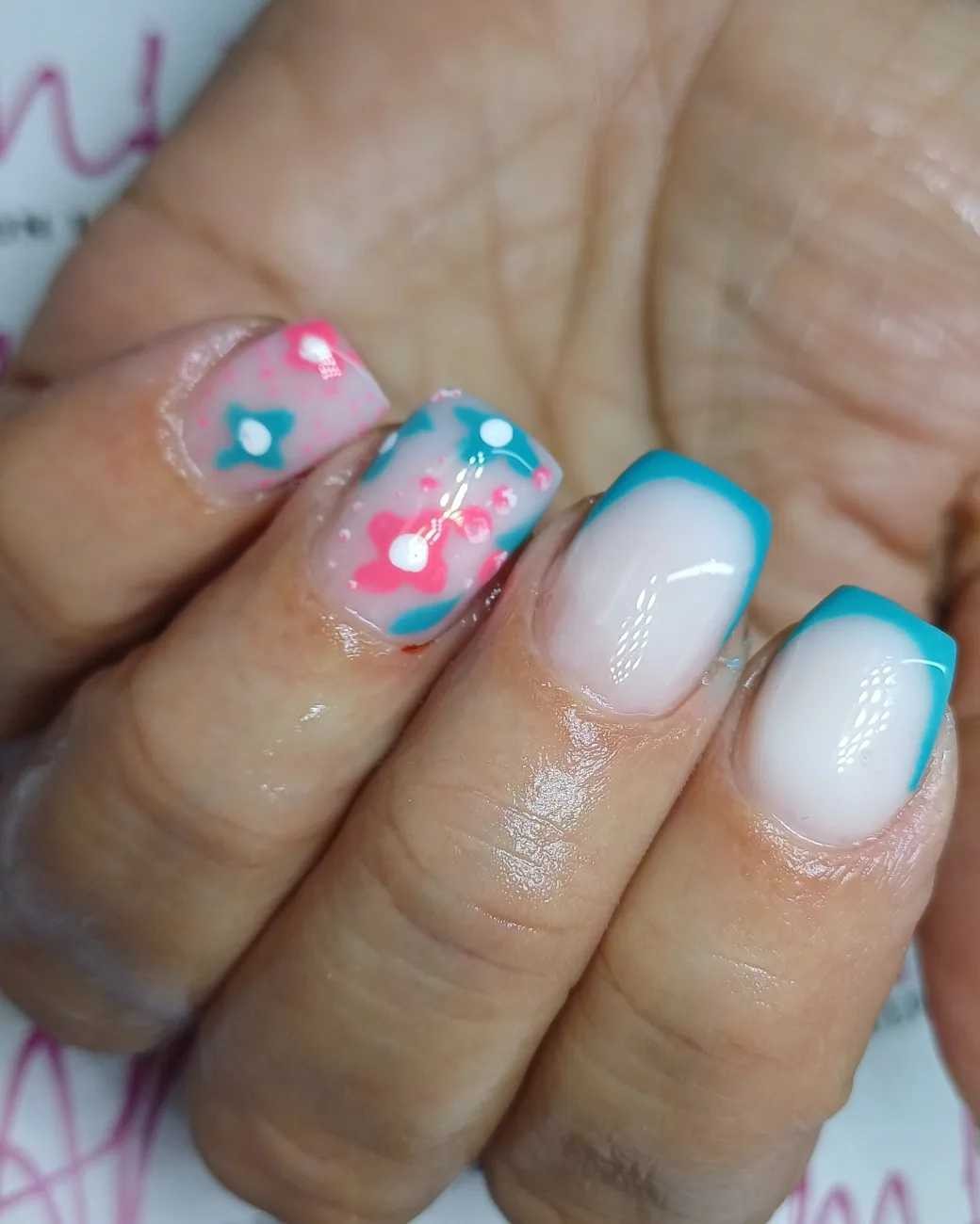 AMK #sarajevo Nadogradnja noktiju Nadogradnja noktiju tipsama