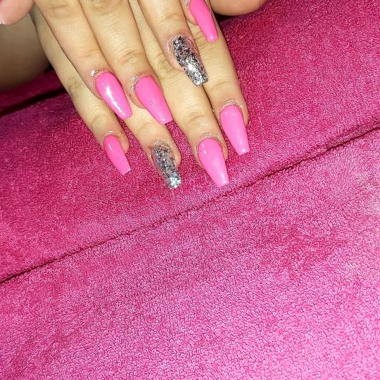 Shine - deaktivirano #sarajevo Izlivanje noktiju