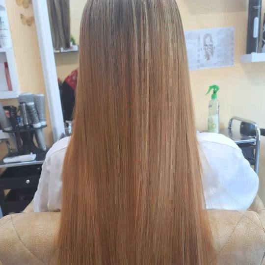 Poezija ljepote #sarajevo Žensko šišanje Žensko šišanje + pranje kose + feniranje - extra duga