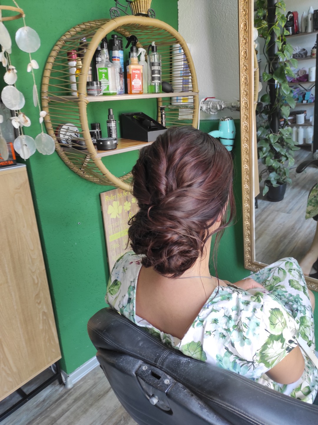 M&A #sarajevo Svečane i frizure za svadbu Svečana frizura - duga kosa