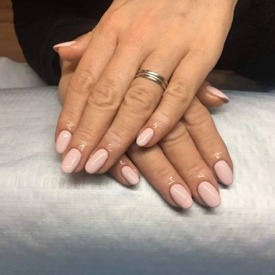 Salon ljepote A3M By Amela Malkoč #sarajevo Izlivanje noktiju Izlivanje noktiju gelom - S dužina �