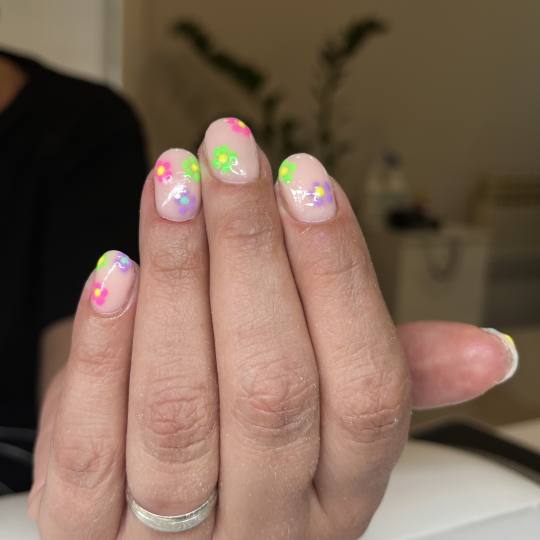 Golden Valley Studio #sarajevo Gel lak Trajni lak - ruke