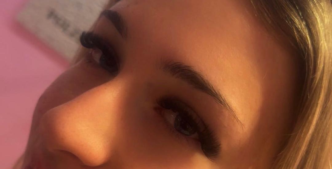 Poezija ljepote #sarajevo Nadogradnja trepavica Nadogradnja trepavica - ruski volumen