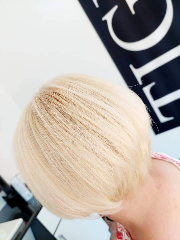 Pramenovi na foliju - kratka kosa - Frisco, Sarajevo Pramenovi Frizerski saloni Pramenovi, Sarajevo, Centar - Stari Grad