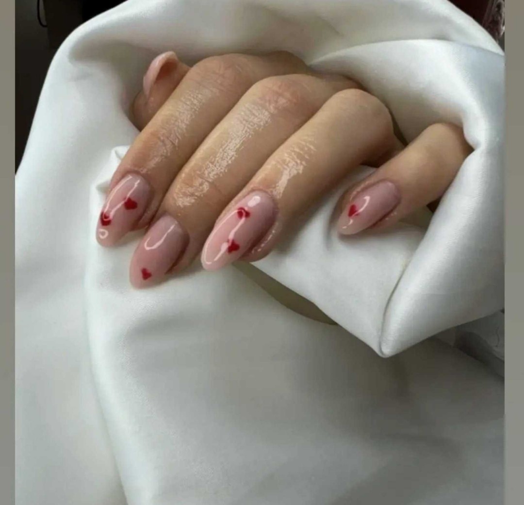 Signature #tuzla Nadogradnja noktiju Nadogradnja noktiju tipsama