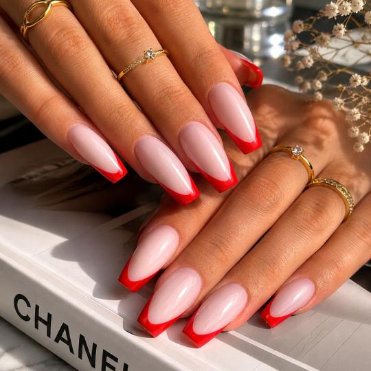 Sarah beauty & Hair studio #sarajevo Nadogradnja noktiju Nadogradnja noktiju gelom + french