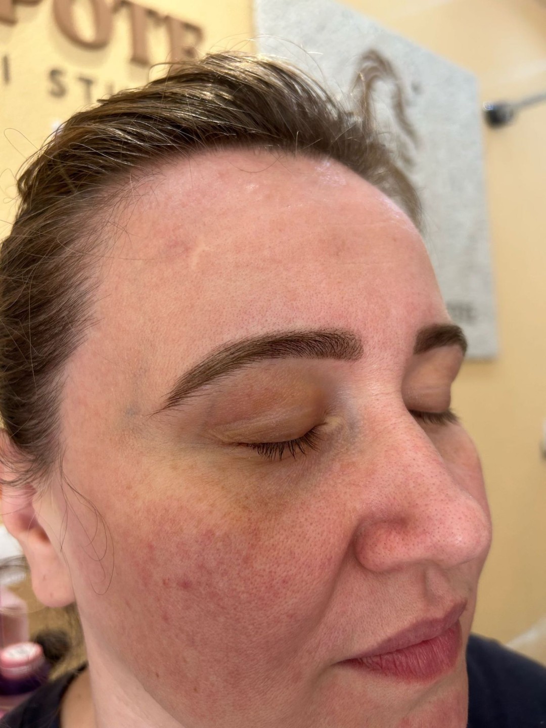 Poezija ljepote #sarajevo Obrve Oblikovanje + korekcija obrva pincetom / voskom + bojenje kanom