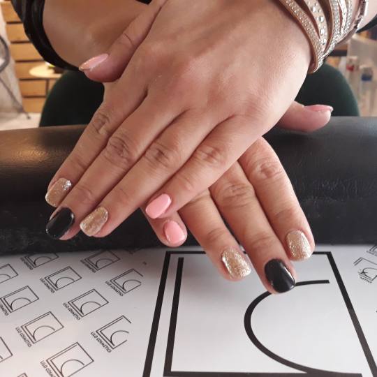 Carpe Diem #sarajevo Korekcija noktiju ?????? Korekcija nadogradnje noktiju