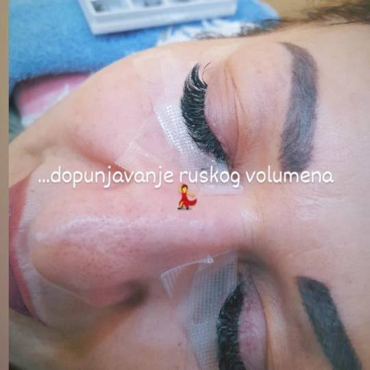 Poezija ljepote #sarajevo Nadogradnja trepavica Nadogradnja trepavica - ruski volumen