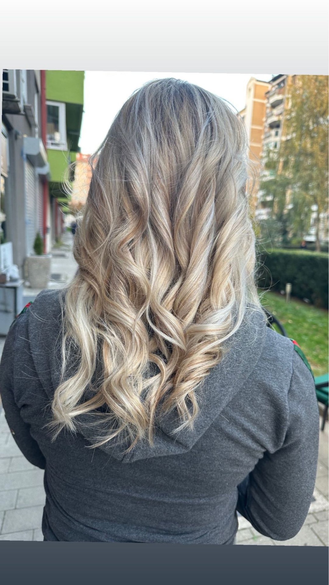 Poezija ljepote #sarajevo Pramenovi Pramenovi na foliju - kosa srednje dužine